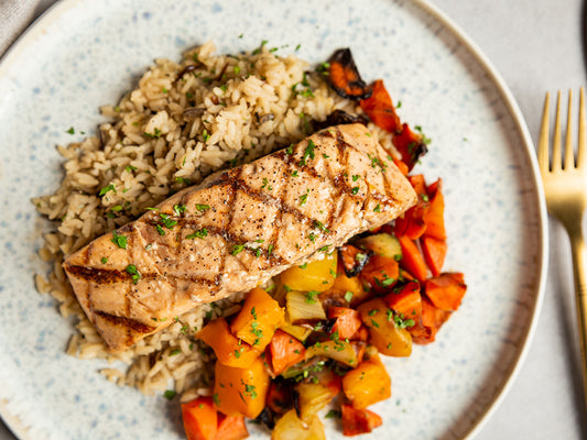 Grilled Atlantic Salmon Fillet in Smoky Maple Butter Dinner Kit